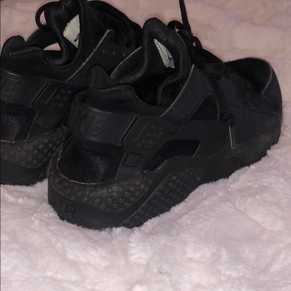 Nike huaraches - Picture 2 of 2
